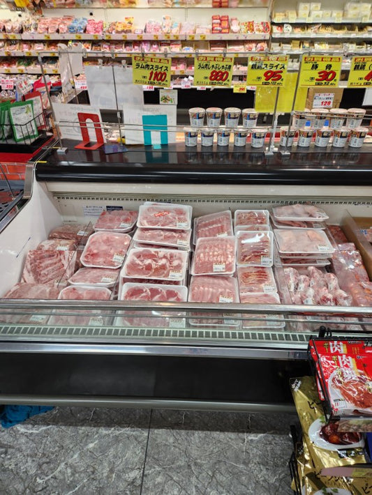精肉コーナーの大容量商品!!